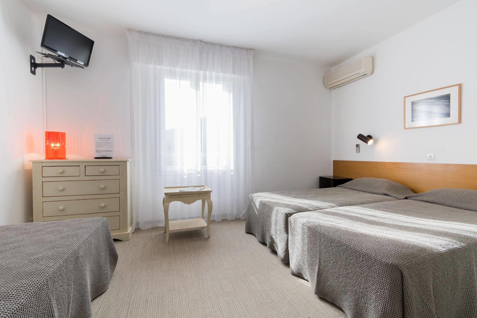 Hotel Cala Di L'Oru LʼÎle-Rousse المظهر الخارجي الصورة